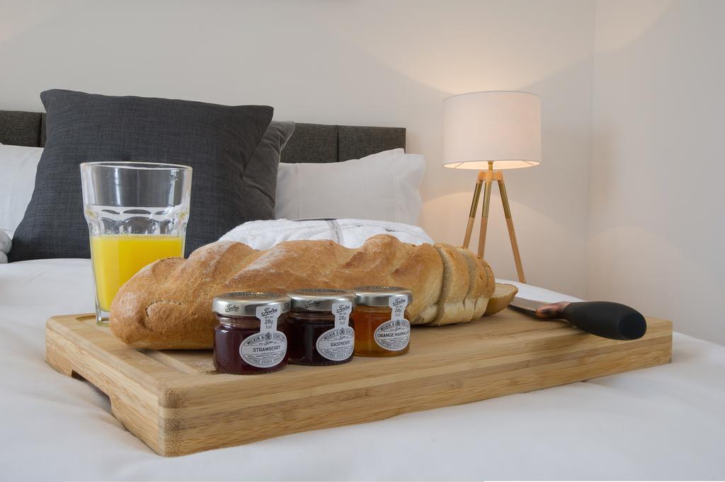 Tailored Stays - Executive Town House Cambridge-i reptér Szoba fotó
